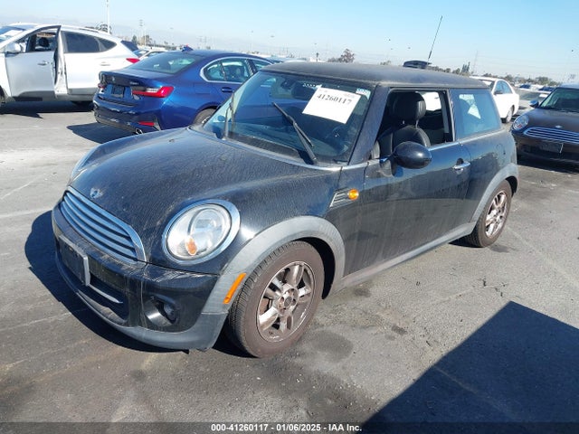 2012 MINI COOPER WMWSU3C54CT543681 Photo 1