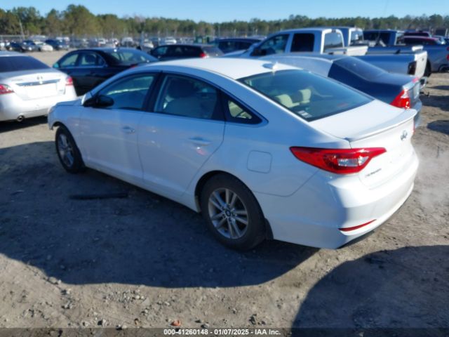 5NPE24AF4HH475627 Hyundai SONATA SE