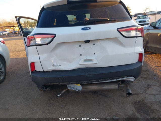 1FMCU9G61LUB44343 Ford ESCAPE SE