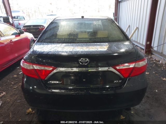 4T1BF1FK8HU376306 Toyota CAMRY XLE