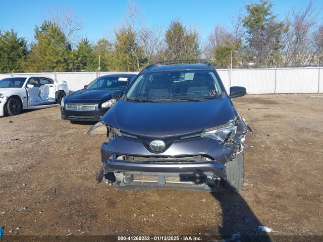 Toyota RAV4 LE 2018 JTMZFREV9JJ152322 Image 12