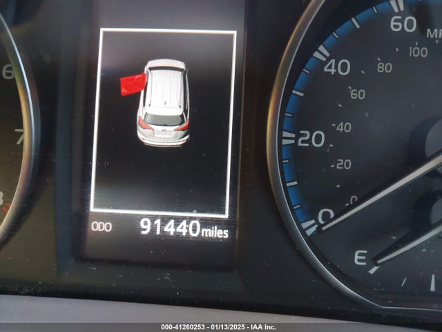 Toyota RAV4 LE 2018 JTMZFREV9JJ152322 Image 15
