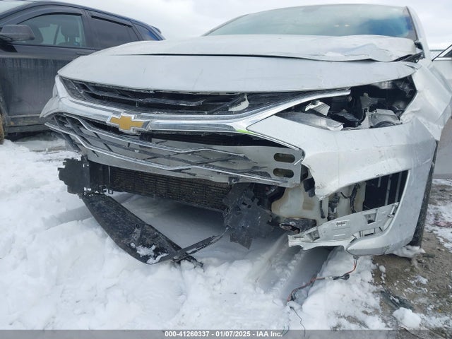 1G1ZD5ST9LF103881 Chevrolet Malibu Fwd Lt