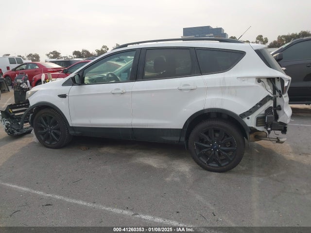 Ford ESCAPE SE 2017 1FMCU0GD9HUC26421 Image 15