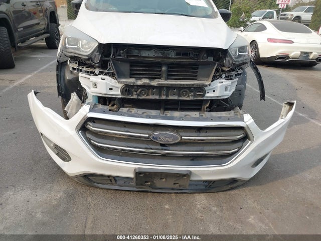 Ford ESCAPE SE 2017 1FMCU0GD9HUC26421 Image 18