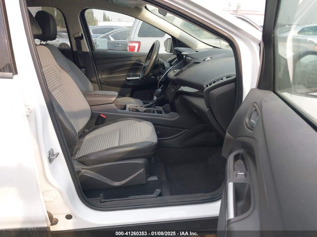 Ford ESCAPE SE 2017 1FMCU0GD9HUC26421 Image 5