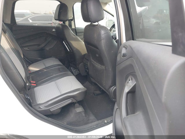 Ford ESCAPE SE 2017 1FMCU0GD9HUC26421 Image 8