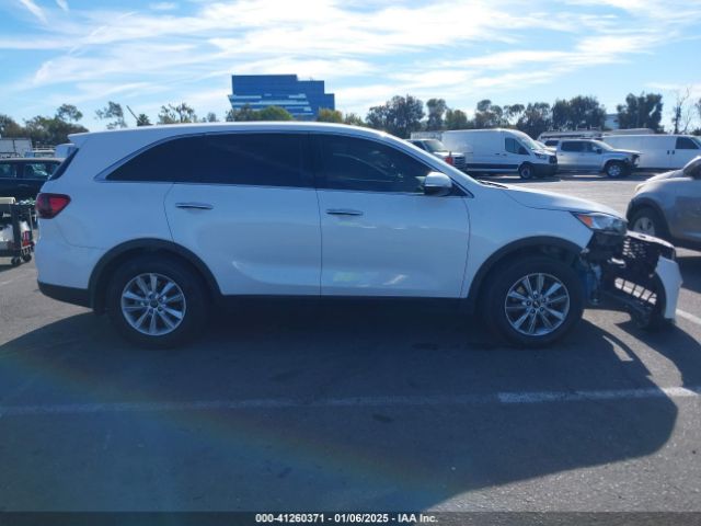 5XYPG4A34KG554021 KIA Sorento 2.4l Lx