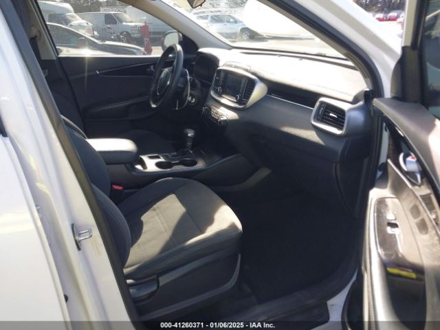 5XYPG4A34KG554021 KIA Sorento 2.4l Lx
