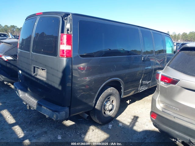 Chevrolet Express 3500 Lt 2017 1GAZGPFG2H1130215 Image 4