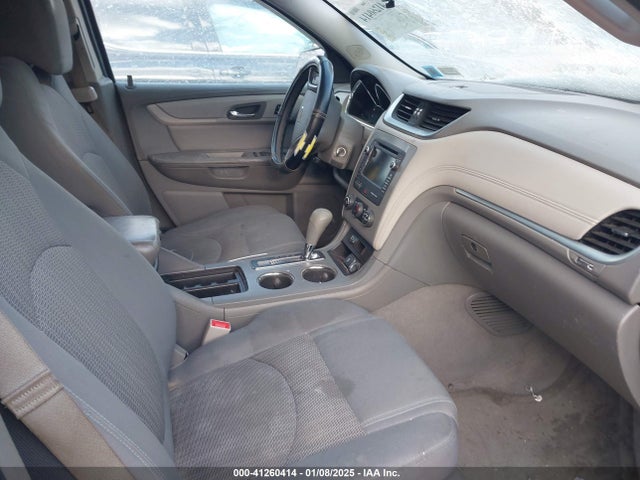 Chevrolet Traverse Ls 2017 1GNKRFED8HJ205334 Image 5