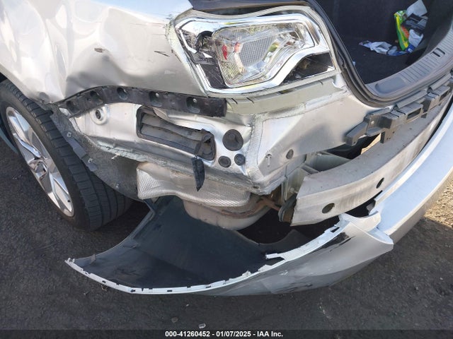 2G1115S36G9117628 Chevrolet Impala 2lt