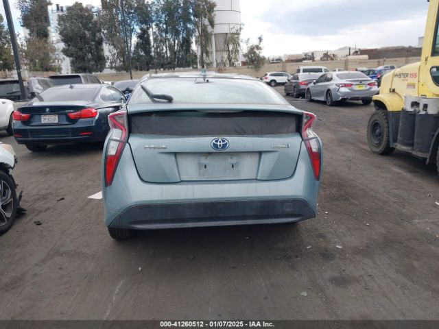 JTDKBRFU1G3516958 Toyota Prius Two
