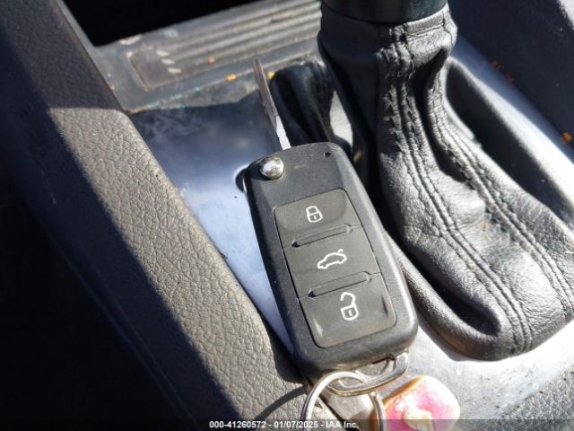 3VWD17AJ8EM250957 Volkswagen Jetta 1.8t Se