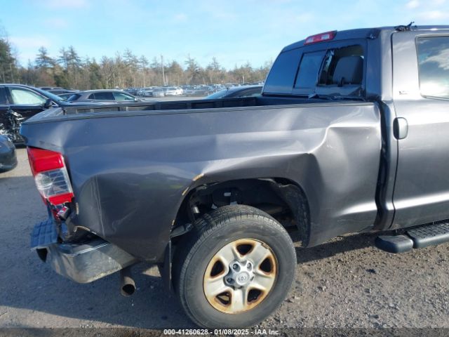 5TFUY5F11HX632824 Toyota Tundra Sr5 5.7l V8