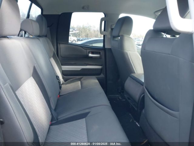 5TFUY5F11HX632824 Toyota Tundra Sr5 5.7l V8