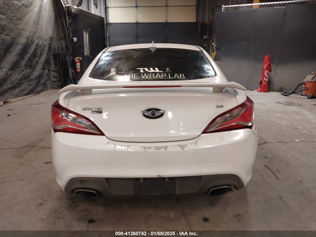 Hyundai Genesis 3.8 Base 2016 KMHHT6KJXGU132006 Image 16