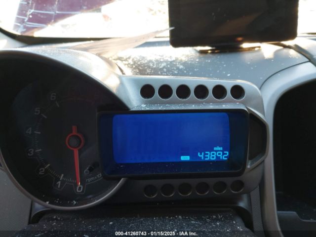1G1JC5SH3E4197928 Chevrolet Sonic Lt Auto