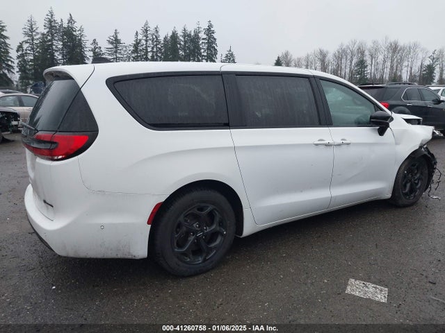 Chrysler Pacifica Hybrid S Appearance Pkg 2024 2C4RC1S79RR112149 Image 13