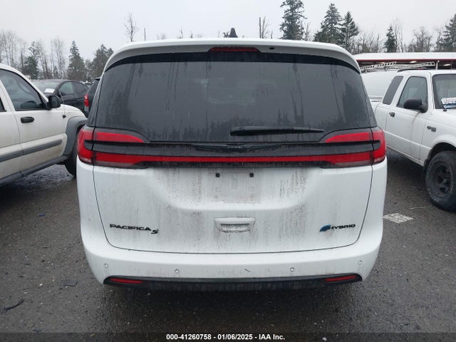 Chrysler Pacifica Hybrid S Appearance Pkg 2024 2C4RC1S79RR112149 Image 16