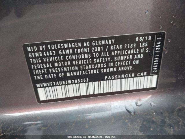 WVWVF7AU9JW285262 Volkswagen Golf R 2.0t W/dcc   Navigation