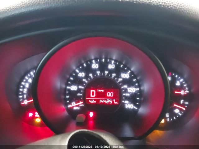 KNDJP3A57J7889707 KIA SOUL +