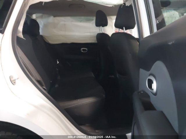 KNDJP3A57J7889707 KIA SOUL +