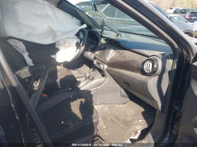 3N1CP5CU4KL491184 Nissan KICKS SV