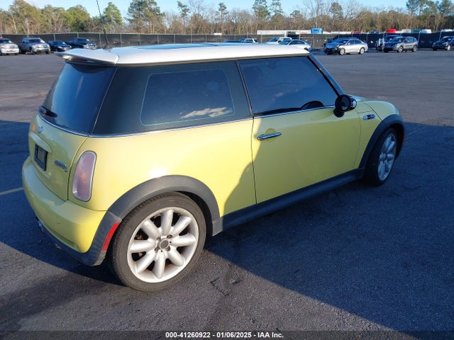 2004 MINI COOPER S WMWRE33494TD86222 Photo 3