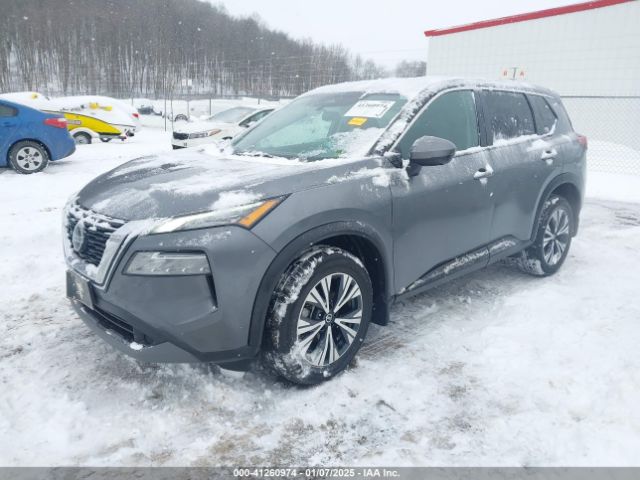 5N1AT3BB2MC677997 Nissan Rogue Sv Intelligent Awd