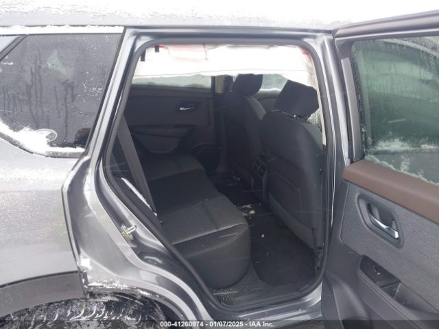 5N1AT3BB2MC677997 Nissan Rogue Sv Intelligent Awd