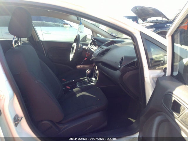 Ford FIESTA SE 2019 3FADP4EJ2KM142961 Image 5