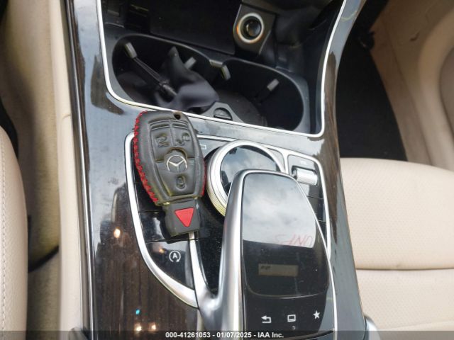 WDDWJ4JB4HF384166 Mercedes-Benz C 300
