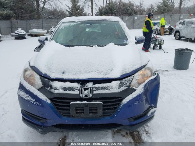 3CZRU6H34GM752461 Honda HR-V LX