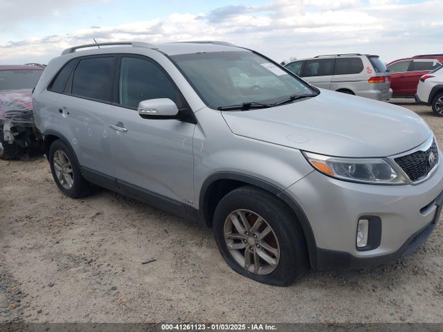 KIA SORENTO LX 2014 5XYKTCA68EG523806 Image 15