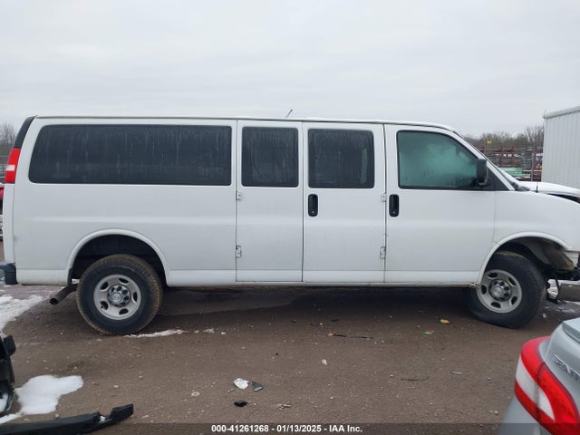 Chevrolet Express 3500 Lt 2017 1GAZGPFG4H1185121 Image 13