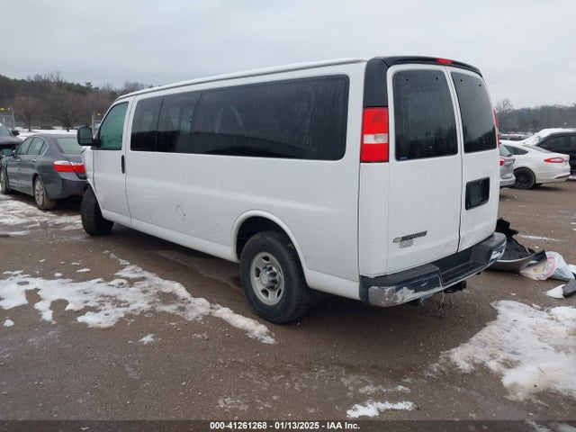 Chevrolet Express 3500 Lt 2017 1GAZGPFG4H1185121 Image 3