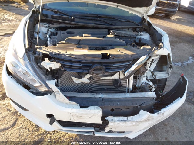 Nissan Altima 2.5 S 2018 1N4AL3AP3JC218657 Image 10