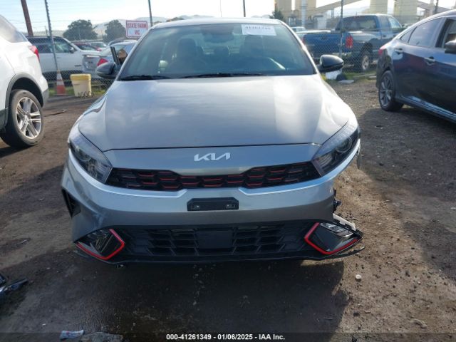 3KPF54AD8PE567501 KIA Forte Gt-line