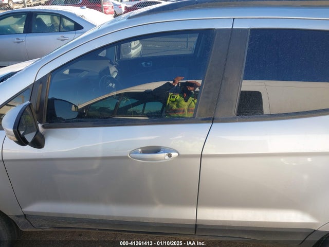 Ford Ecosport Se 2019 MAJ3S2GE8KC291052 Image 14