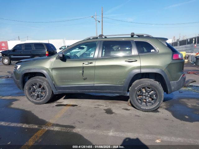1C4PJMBX7MD157715 Jeep Cherokee Trailhawk 4x4