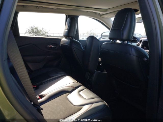 1C4PJMBX7MD157715 Jeep Cherokee Trailhawk 4x4