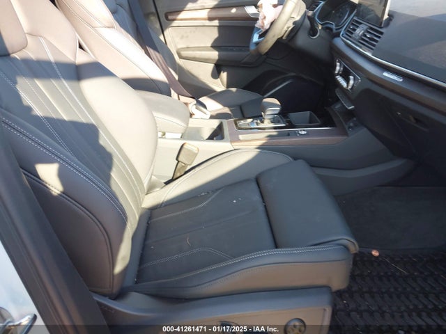 2024 AUDI Q5 WA1GAAFYXR2145718 Photo 4
