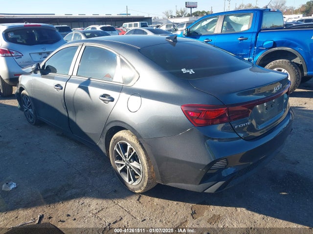 3KPF24AD8PE654341 KIA Forte Lxs