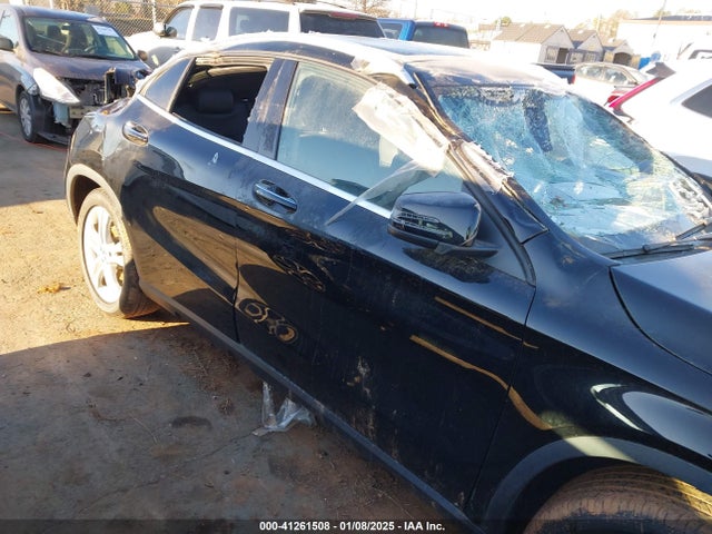 WDCTG4GB5LU027676 Mercedes-Benz Gla 250 4matic