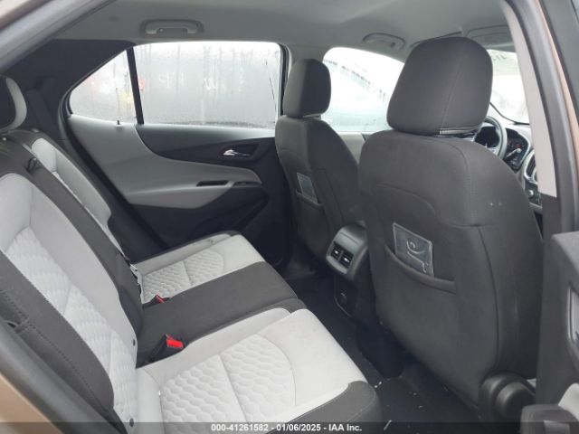 2GNAXHEV4J6273526 Chevrolet EQUINOX LS