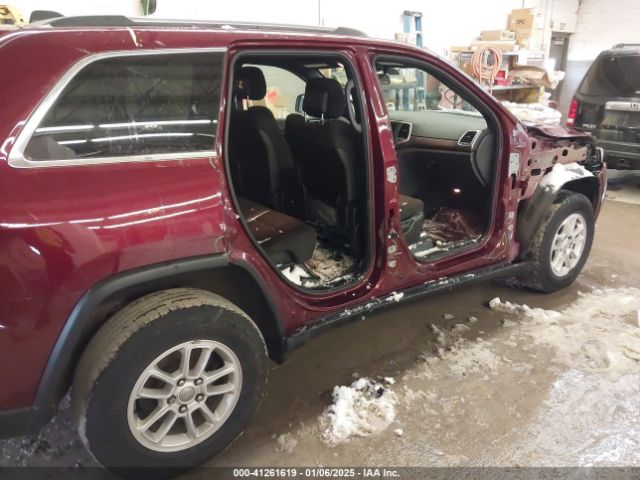 1C4RJFAG0LC326578 Jeep Grand Cherokee Laredo E 4x4