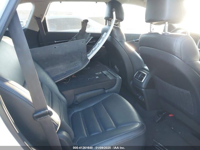 5XYPH4A57HG231895 KIA Sorento 3.3l Ex