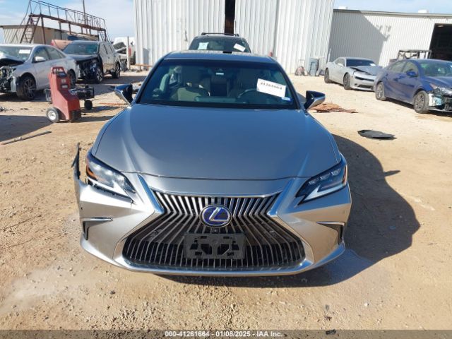 58AB21B17KU002911 Lexus Es 300h Ultra Luxury
