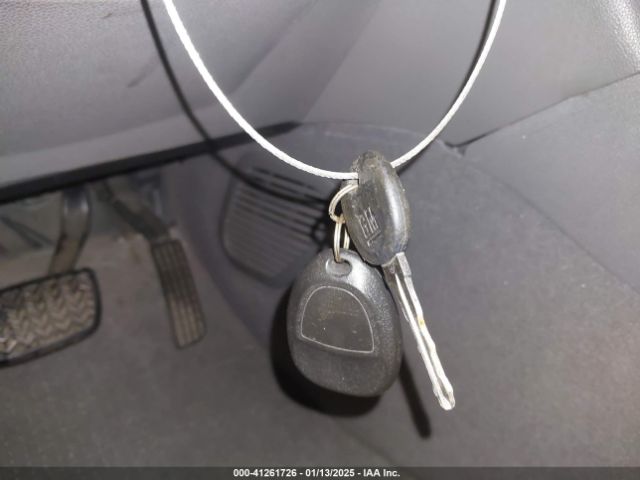 1GNKRFED8HJ198045 Chevrolet Traverse Ls